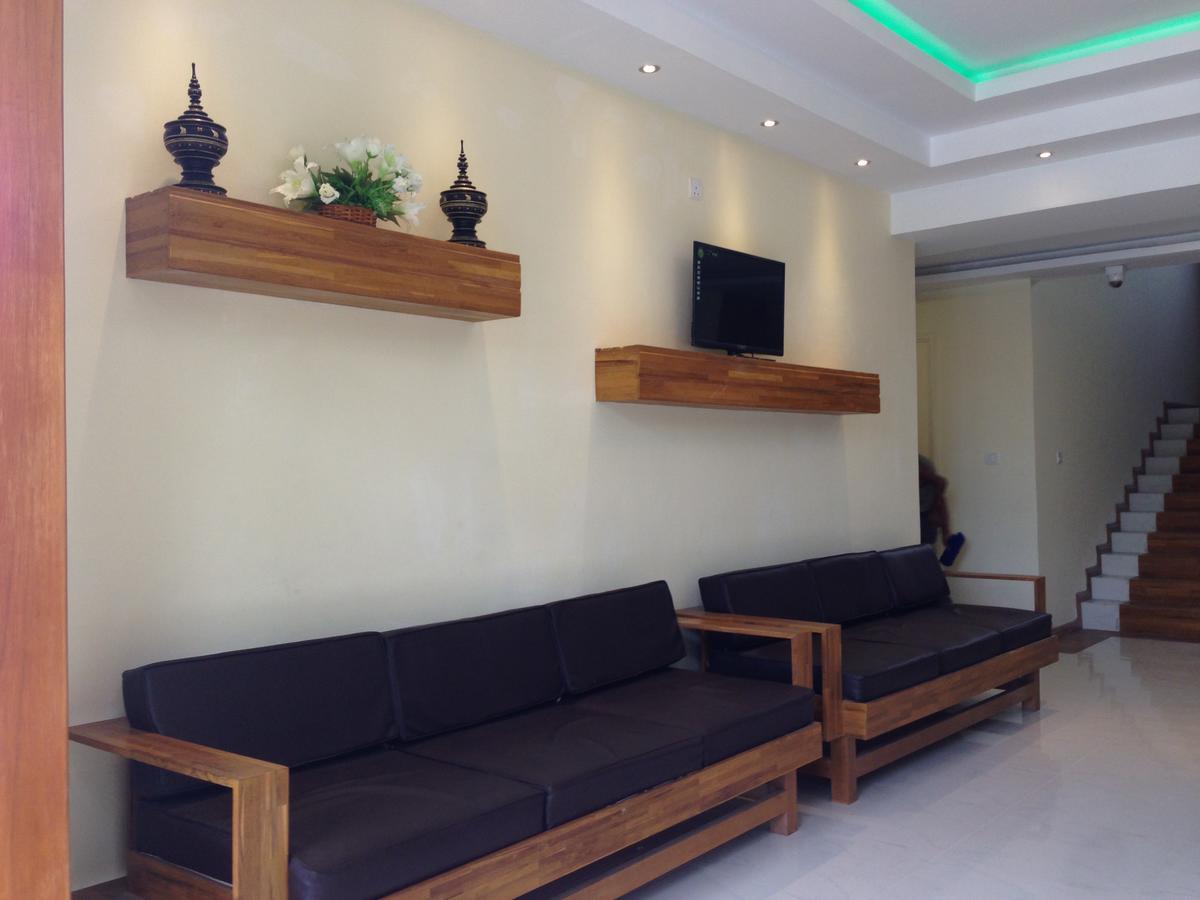 Hotel 9 Mile Yangon Exterior foto
