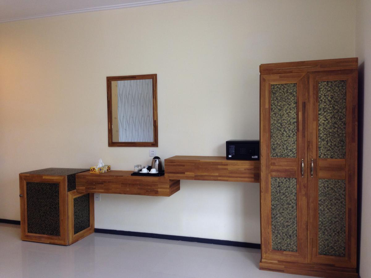 Hotel 9 Mile Yangon Exterior foto